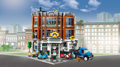 Lego Creator Corner Garage Img 8 - Toyworld