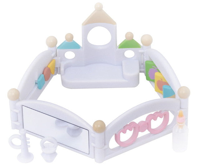 SYLVANIAN FAMILIES LETS PLAY PLAYPEN