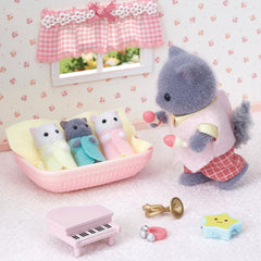 Sylvanian Families Persian Cat Triplets Img 1 - Toyworld