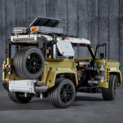 Lego Technic Land Rover Defender 42110 Img 4 - Toyworld