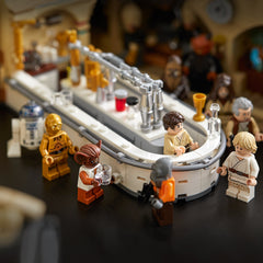 Lego Star Wars Mos Eisley Cantina Img 5 - Toyworld