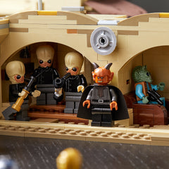 Lego Star Wars Mos Eisley Cantina Img 6 - Toyworld