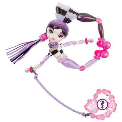 Twisty Girlz Chexie Img 2 - Toyworld