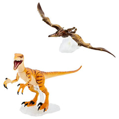 Jurassic World Amber Collection Velociraptor Img 1 - Toyworld