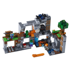 Lego Minecraft The Bedrock Adventures 21147 Img 1 - Toyworld