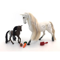 Royal Breeds Mare Foal Set Styles Vary 2 - Toyworld