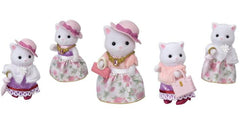 Sylvanian Families Fashion Play Set Town Girl Persian Cat Img 3 - Toyworld