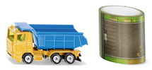 SIKU 1600 DUMP TRUCK WITH 5M ROAD TAPE