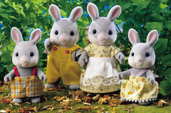 Sylvanian Families Cottontail Rabbit Family Img 2 - Toyworld